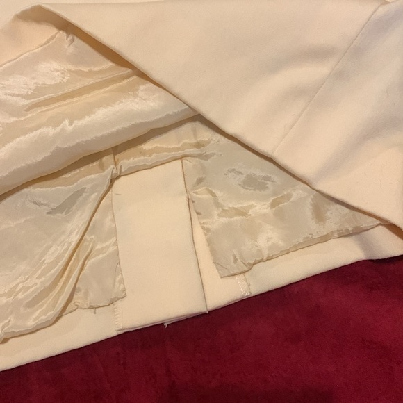 Vintage Escada Margaretha Ley Pale Yellow/Cream Wool Knee Length Skirt Size 42 - Picture 4 of 8